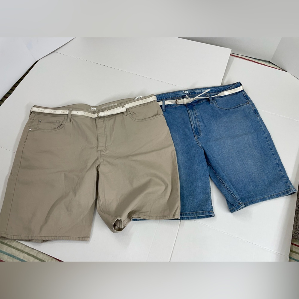 Riders by Lee Women's Shorts - Tan and Blue
